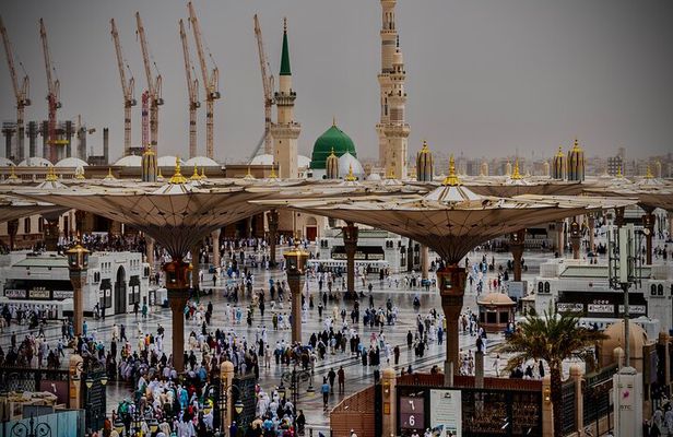 Half - Day Tour in Prophet Mohammed City