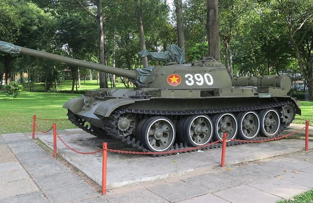 Half-Day Historical and Cultural Tour in Ho Chi Minh City