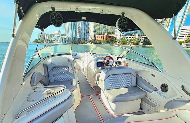 West Palm Beach Private Boat Cruise and Tour with a Captain