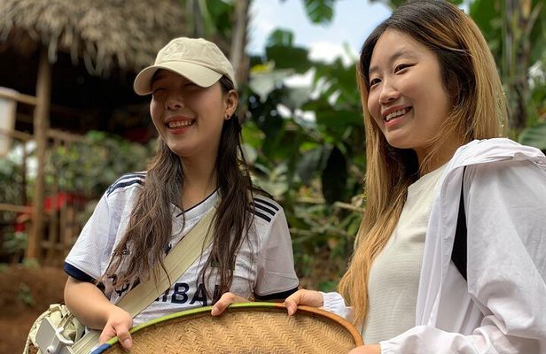 Materuni Waterfalls Hiking Tour with Coffee and Traditional Meal 