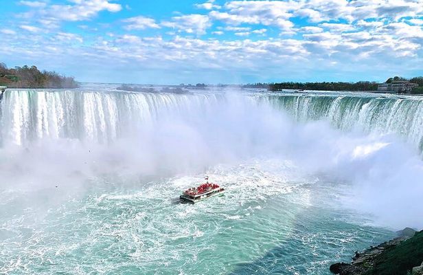 VIP Adult Only Limo Bus Niagara Falls Tour