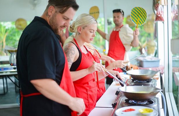 Phuket Easy Thai Cooking Class and Market Tour