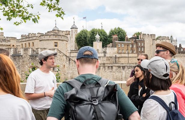 British Royalty Walking Tour & Visit the Tower of London