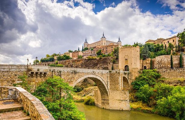 Full Day Trip to Toledo and Segovia from Madrid