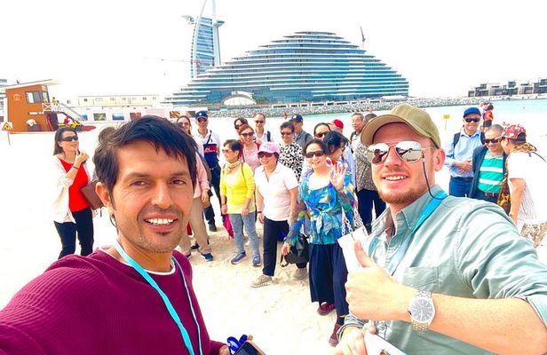 Sharjah to Dubai Full Day Private City Tour