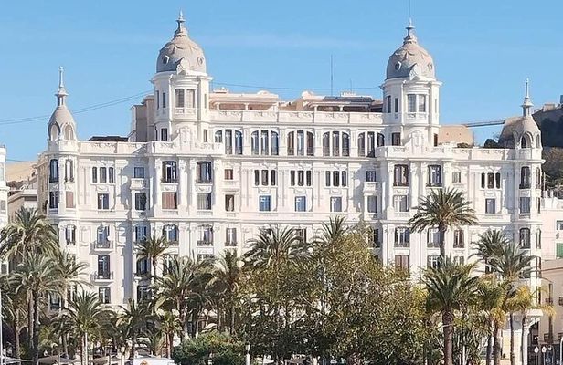 Guadalest Village & Alicante Highlights Small Group Tour