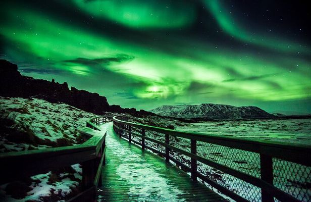 7 Day Iceland Ring Road and Snaefellsnes Tour with Accommodation
