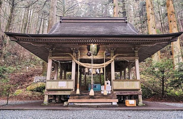 Kyushu Kamishiromi Shrine, Amano Iwato, and Takachiho Gorge Tour