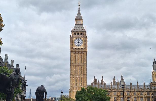 2h Royal London Walk: Buckingham Palace, Westminster & Big Ben