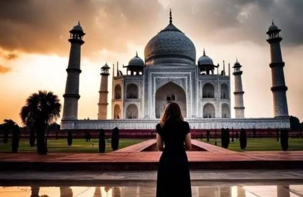 Same Day Agra From Delhi By AC Car