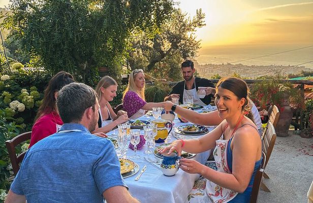 Authentic cooking class on a farm with a view of Sorrento.