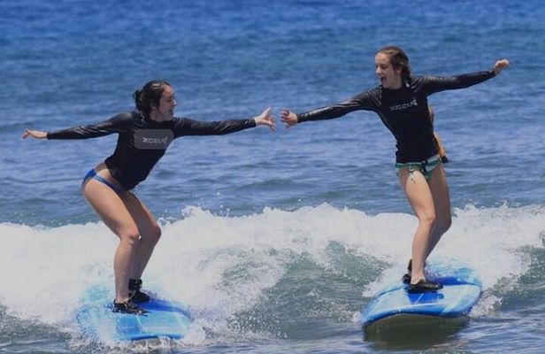 Waikiki Surf Lesson (Hawaiian Boy Surf School)