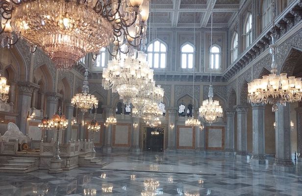 Hyderabad - Old City Walking Tour, Captivates 400+ Years History