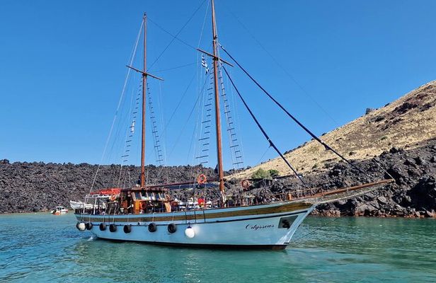 Santorini - Volcano and Hot springs