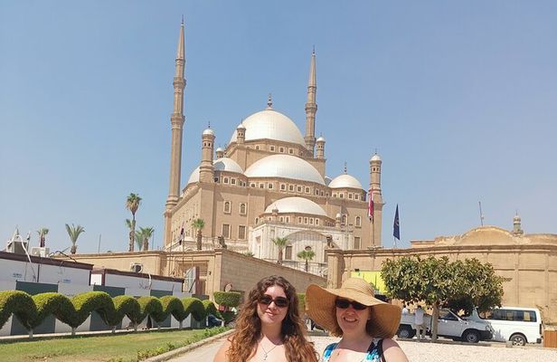 All-Inclusive Cairo Tour: Museum, Citadel & Old Cairo