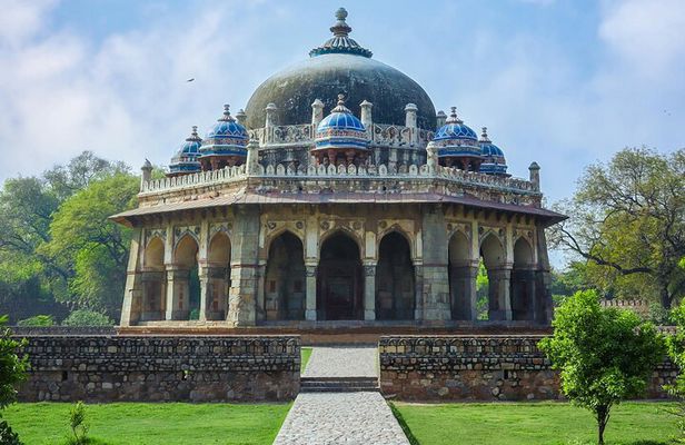 Full Day Luxury City Tour of New and Old Delhi