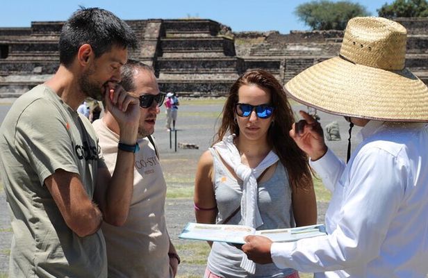 Tour to teotihuacan from CDMX (private and shared option)