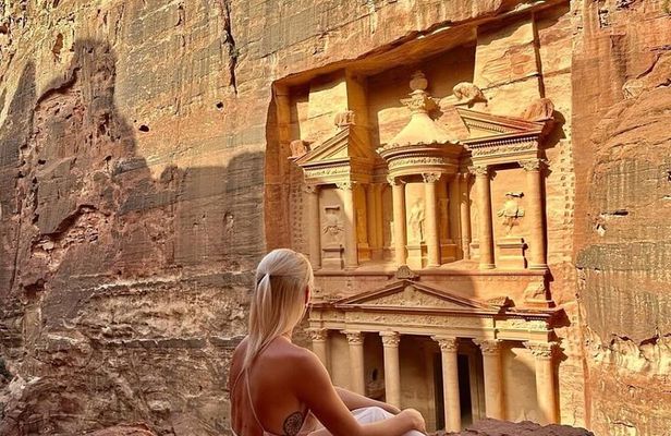 2 Day Petra Wadi Rum and Dead Sea Private Guided Tour