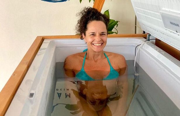 Cold Plunge Experience in Jaco