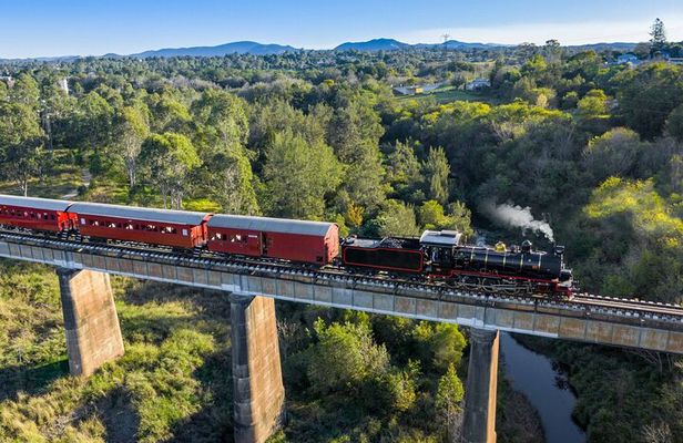 Enjoy a VIP Booth Shared Experience From Gympie