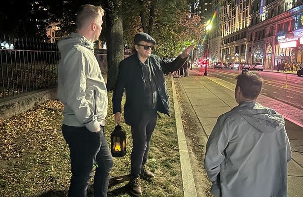 Dark Side of Boston Ghost Tour 1.5 Hour Walking Tour