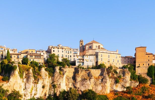 Explore Aix-en-Provence in 60 minutes with a Local
