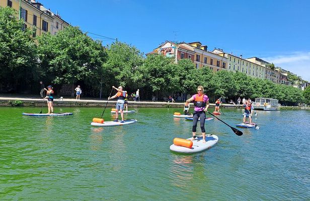 Discover Milan's Navigli by SUP: a wellness experience