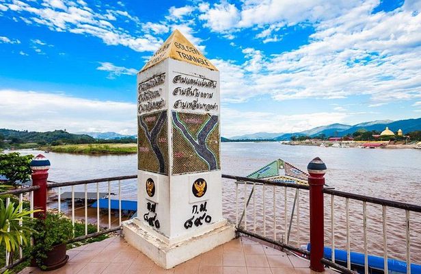 Chiang Rai: Golden Triangle & Mae Khong River Adventure