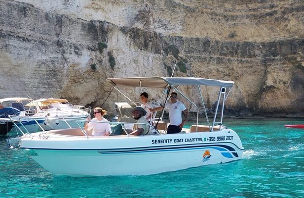 Malta/Gozo:Comino,Crystal/Blue Lagoon & Caves Private Boat Trip