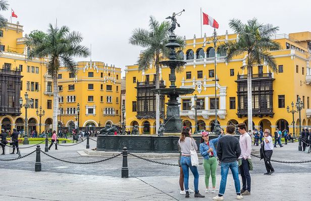 Lima Half-Day Tour: Historic Center & Miraflores Small Group