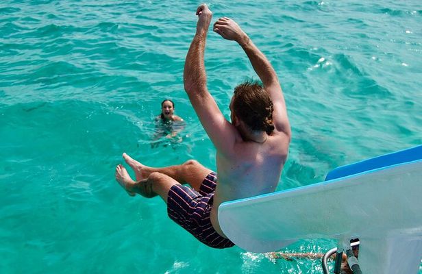 Private catamaran to Punta Cana Natural Pool + Snorkell