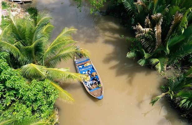 Premium Can Tho Small Canal Tour in Mekong Delta
