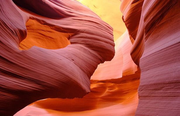 3-Day Antelope, Monument Valley & Horseshoe Tour from Las Vegas