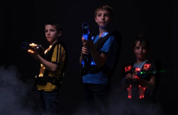 3 round zone laser day in Oldenburg