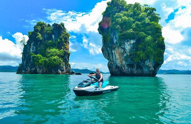 Phuket Jet Ski Tour to 5-8 Islands with Pickup and Transfer