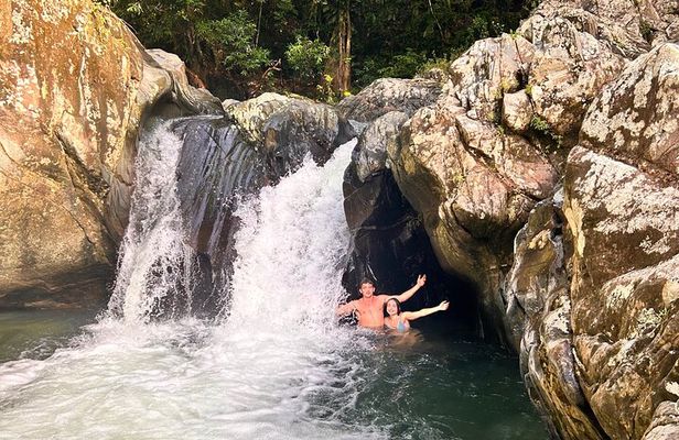 Private El Yunque Tour to Waterslide and Waterfalls 