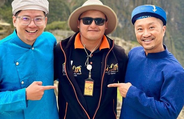 Private Guided Tour in Machu Picchu