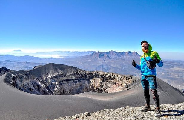 Areauipa : Misti Volcano Expedition 2 Days - Conquer the Peak