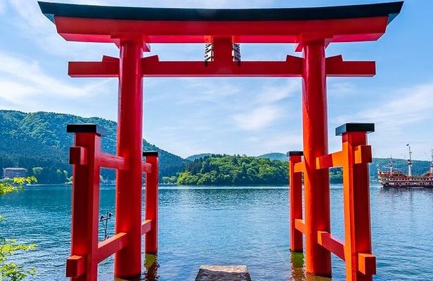 Mt. Fuji Hakone Shrine, Owakudani English Bus Tour or Small Group