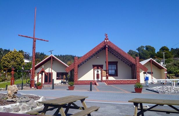 Cultural Rotorua Private Tour Tauranga Port. Whakarewarewa Ticket