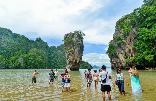 James Bond Island and Phang Nga Bay Tour from Phuket