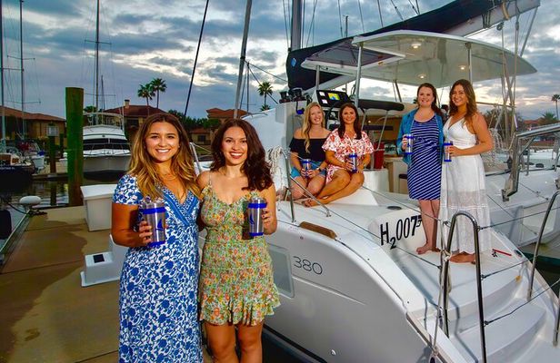 Nights of Lights Sailboat Tour at St Augustine Sailing