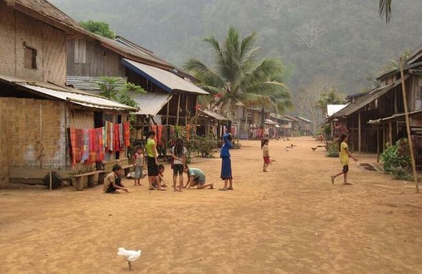 1 Day Nong khiaw to Weaving Village Mung Ngoi and Kayaking