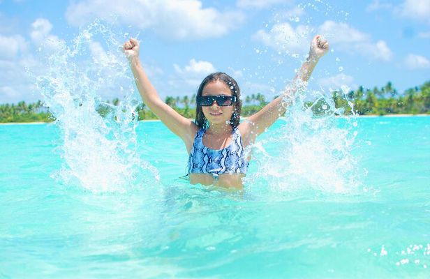 Full Day Tour in Isla Saona with Guide