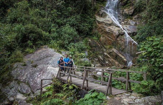2-Day Inca Trail to Machu Picchu with Panoramic Train