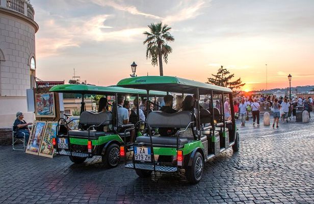 Rome City Highlights Sightseeing Tour by Golf Cart