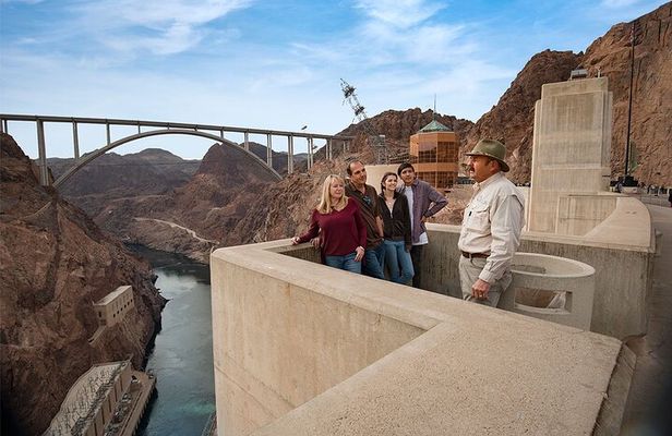 Hoover Dam and Valley of Fire Day Tour from Las Vegas