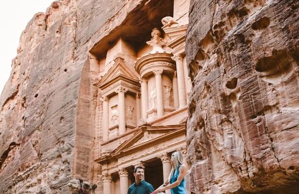 Full Day Petra and Wadi Rum Private Guided Tour