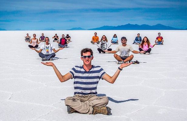 Tour Salar de Uyuni 1 day + Visit Salar de Uyuni (Private Service)