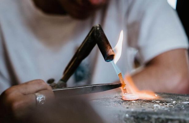 Bali: Silver Jewelry Making Class in Kuta